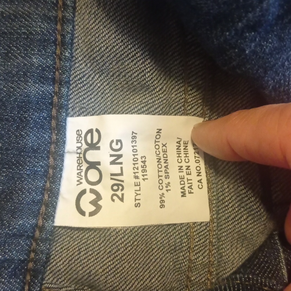 Blue Jeans - Picture 2 of 4